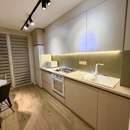 アパート Iren Victioria Gardens *