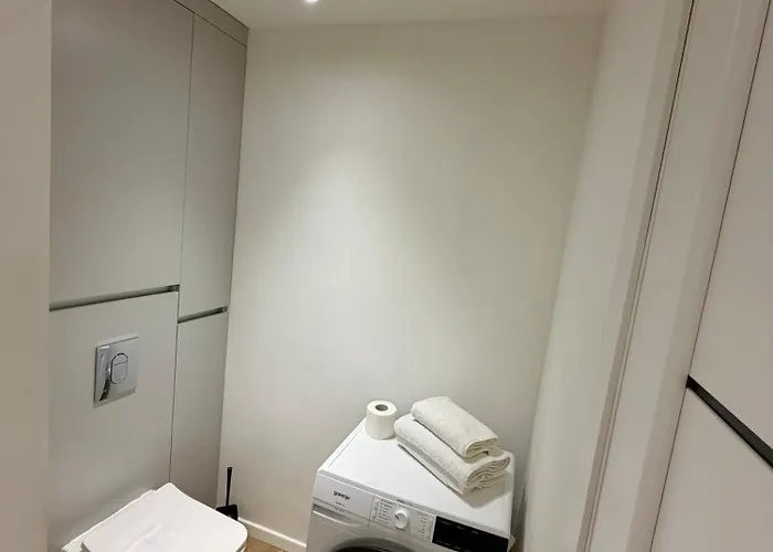 Iren Victioria Gardens Apartment *